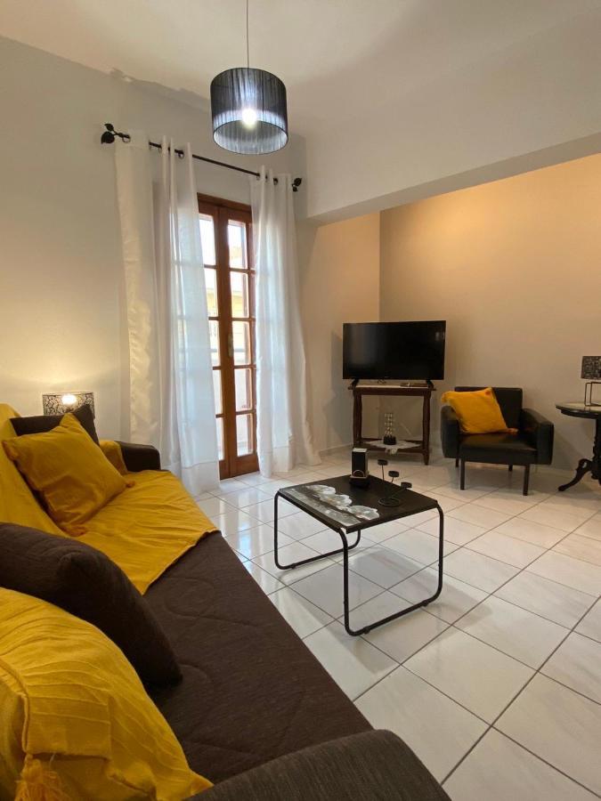 Loft In The Heart Of Center Appartement Iraklion